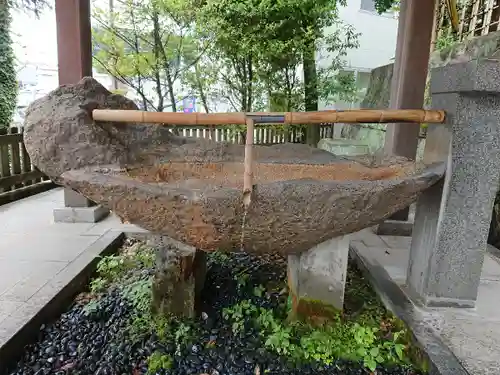 安積國造神社の手水