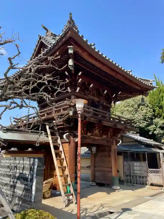 高松寺の{uncategorized: "未分類", other: "その他", undefined: "問題あり", building: "その他建物", grave: "お墓", sacred_gate: "鳥居", guardian: "狛犬", statue: "像", buddha: "仏像", history: "歴史", nature: "自然", garden: "庭園", animal: "動物", pagoda: "塔", temizu: "手水舎", mountain_gate: "山門・神門", sanctuary: "本殿・本堂", subordinate: "末社・摂社", art: "芸術", scenery: "景色", jizo: "地蔵", ema: "絵馬", goshuin: "御朱印", omikuji: "おみくじ", items: "授与品その他", amulet: "お守り", goshuincho: "御朱印帳", eats: "食事", festival: "お祭り", votive_dance: "神楽", shichigosan: "七五三参", wedding: "結婚式", experience: "体験その他", initially: "初詣", around: "周辺", anti_infection: "感染症対策"}