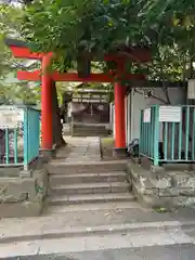 出世稲荷神社（春日稲荷神社）(東京都)