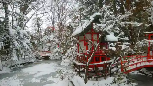 白石神社の末社