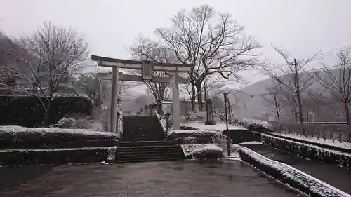 那須温泉神社の鳥居