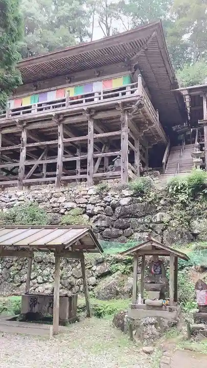 日龍峯寺(高澤観音)(美濃清水)の本殿・本堂