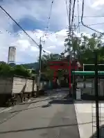 瓢箪山稲荷神社の{uncategorized: "未分類", other: "その他", undefined: "問題あり", building: "その他建物", grave: "お墓", sacred_gate: "鳥居", guardian: "狛犬", statue: "像", buddha: "仏像", history: "歴史", nature: "自然", garden: "庭園", animal: "動物", pagoda: "塔", temizu: "手水舎", mountain_gate: "山門・神門", sanctuary: "本殿・本堂", subordinate: "末社・摂社", art: "芸術", scenery: "景色", jizo: "地蔵", ema: "絵馬", goshuin: "御朱印", omikuji: "おみくじ", items: "授与品その他", amulet: "お守り", goshuincho: "御朱印帳", eats: "食事", festival: "お祭り", votive_dance: "神楽", shichigosan: "七五三参", wedding: "結婚式", experience: "体験その他", initially: "初詣", around: "周辺", anti_infection: "感染症対策"}