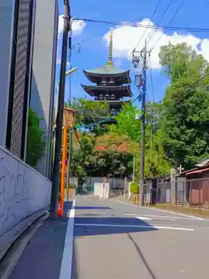 豊彦稲荷社(法王町)の周辺