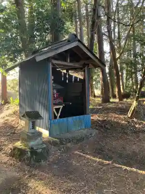 磐裂根裂神社の{uncategorized: "未分類", other: "その他", undefined: "問題あり", building: "その他建物", grave: "お墓", sacred_gate: "鳥居", guardian: "狛犬", statue: "像", buddha: "仏像", history: "歴史", nature: "自然", garden: "庭園", animal: "動物", pagoda: "塔", temizu: "手水舎", mountain_gate: "山門・神門", sanctuary: "本殿・本堂", subordinate: "末社・摂社", art: "芸術", scenery: "景色", jizo: "地蔵", ema: "絵馬", goshuin: "御朱印", omikuji: "おみくじ", items: "授与品その他", amulet: "お守り", goshuincho: "御朱印帳", eats: "食事", festival: "お祭り", votive_dance: "神楽", shichigosan: "七五三参", wedding: "結婚式", experience: "体験その他", initially: "初詣", around: "周辺", anti_infection: "感染症対策"}