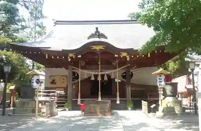 草加神社の本殿・本堂