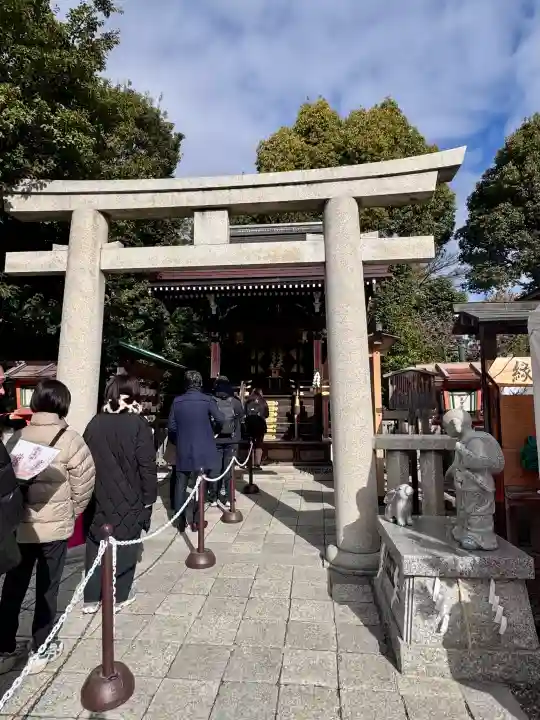 八坂神社(祇園さん)の{uncategorized: "未分類", other: "その他", undefined: "問題あり", building: "その他建物", grave: "お墓", sacred_gate: "鳥居", guardian: "狛犬", statue: "像", buddha: "仏像", history: "歴史", nature: "自然", garden: "庭園", animal: "動物", pagoda: "塔", temizu: "手水舎", mountain_gate: "山門・神門", sanctuary: "本殿・本堂", subordinate: "末社・摂社", art: "芸術", scenery: "景色", jizo: "地蔵", ema: "絵馬", goshuin: "御朱印", omikuji: "おみくじ", items: "授与品その他", amulet: "お守り", goshuincho: "御朱印帳", eats: "食事", festival: "お祭り", votive_dance: "神楽", shichigosan: "七五三参", wedding: "結婚式", experience: "体験その他", initially: "初詣", around: "周辺", anti_infection: "感染症対策"}