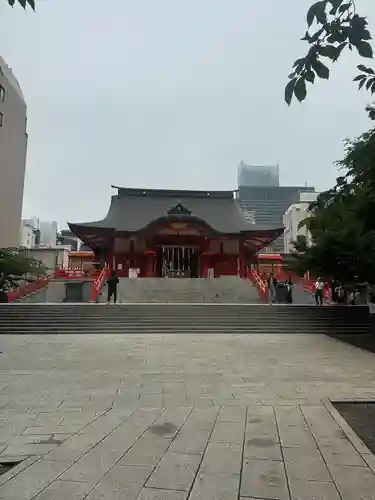 花園神社の本殿・本堂
