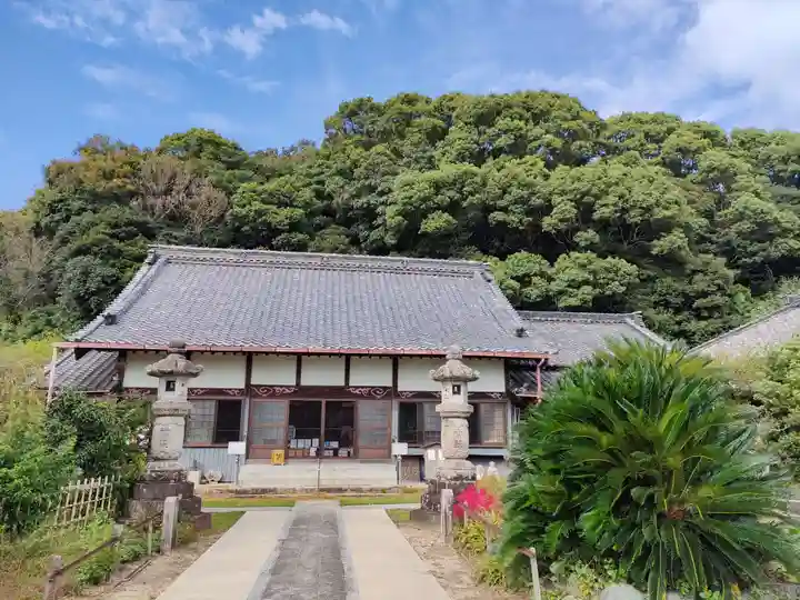 金蓮寺の本殿・本堂