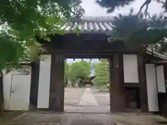 聖衆来迎寺の山門