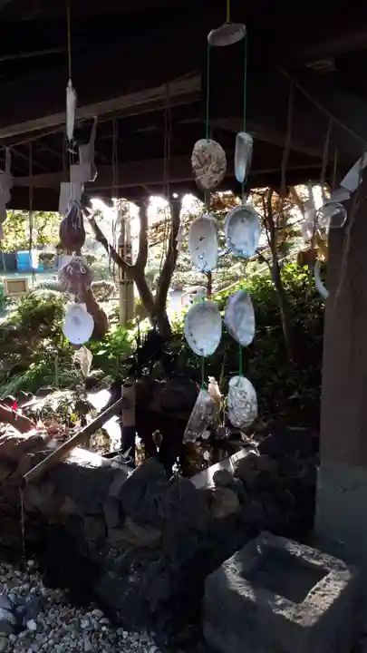 虻田神社の手水舎