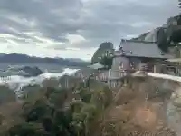 千光寺の{uncategorized: "未分類", other: "その他", undefined: "問題あり", building: "その他建物", grave: "お墓", sacred_gate: "鳥居", guardian: "狛犬", statue: "像", buddha: "仏像", history: "歴史", nature: "自然", garden: "庭園", animal: "動物", pagoda: "塔", temizu: "手水舎", mountain_gate: "山門・神門", sanctuary: "本殿・本堂", subordinate: "末社・摂社", art: "芸術", scenery: "景色", jizo: "地蔵", ema: "絵馬", goshuin: "御朱印", omikuji: "おみくじ", items: "授与品その他", amulet: "お守り", goshuincho: "御朱印帳", eats: "食事", festival: "お祭り", votive_dance: "神楽", shichigosan: "七五三参", wedding: "結婚式", experience: "体験その他", initially: "初詣", around: "周辺", anti_infection: "感染症対策"}