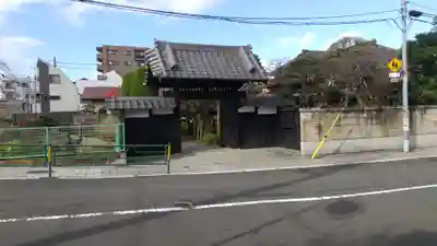 中道院の山門・神門