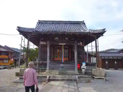 西野薬師堂(滋賀県)