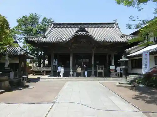 大日寺の本殿・本堂