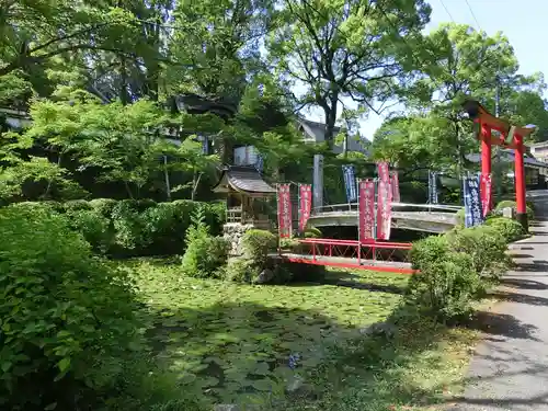 感神院木山寺の庭園