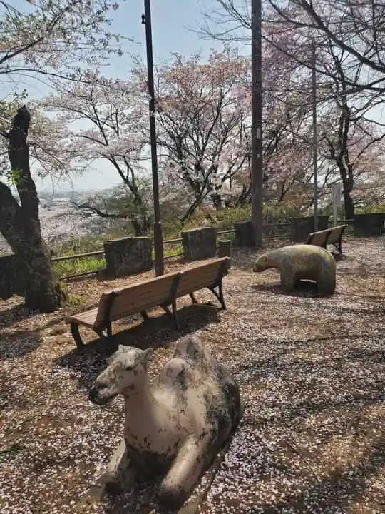 錦着山護国神社(栃木県)