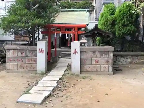 海豊稲荷神社磐井神社境内摂社の鳥居