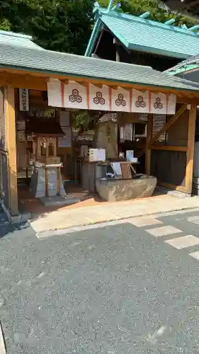 藤ノ木白山神社の{uncategorized: "未分類", other: "その他", undefined: "問題あり", building: "その他建物", grave: "お墓", sacred_gate: "鳥居", guardian: "狛犬", statue: "像", buddha: "仏像", history: "歴史", nature: "自然", garden: "庭園", animal: "動物", pagoda: "塔", temizu: "手水舎", mountain_gate: "山門・神門", sanctuary: "本殿・本堂", subordinate: "末社・摂社", art: "芸術", scenery: "景色", jizo: "地蔵", ema: "絵馬", goshuin: "御朱印", omikuji: "おみくじ", items: "授与品その他", amulet: "お守り", goshuincho: "御朱印帳", eats: "食事", festival: "お祭り", votive_dance: "神楽", shichigosan: "七五三参", wedding: "結婚式", experience: "体験その他", initially: "初詣", around: "周辺", anti_infection: "感染症対策"}