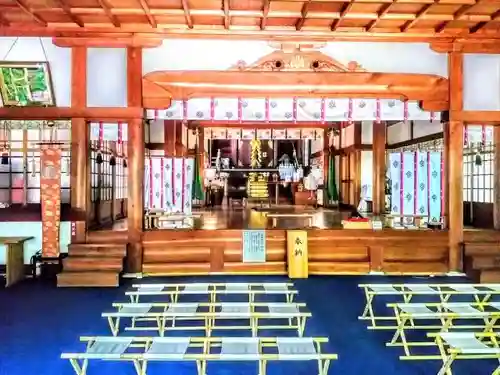 萱津神社の本殿