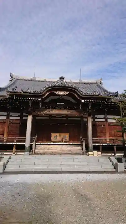 萬徳寺の本殿・本堂