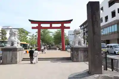 鶴岡八幡宮の鳥居