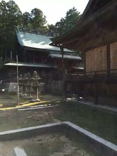 安仁神社の建物その他