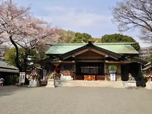 東郷神社の本殿・本堂
