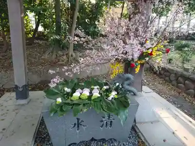 東海市熊野神社の手水舎
