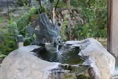 龍宝寺の手水舎