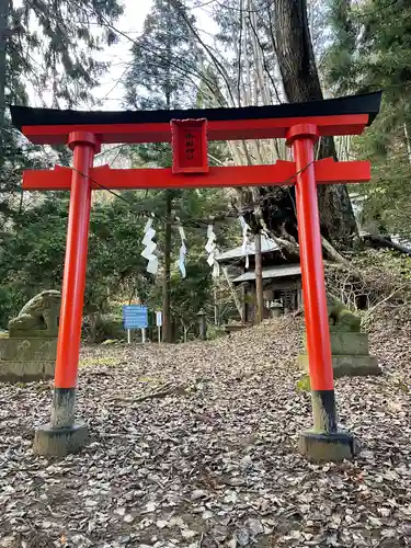 御嶽神社の鳥居