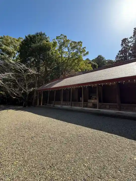 安房神社の{uncategorized: "未分類", other: "その他", undefined: "問題あり", building: "その他建物", grave: "お墓", sacred_gate: "鳥居", guardian: "狛犬", statue: "像", buddha: "仏像", history: "歴史", nature: "自然", garden: "庭園", animal: "動物", pagoda: "塔", temizu: "手水舎", mountain_gate: "山門・神門", sanctuary: "本殿・本堂", subordinate: "末社・摂社", art: "芸術", scenery: "景色", jizo: "地蔵", ema: "絵馬", goshuin: "御朱印", omikuji: "おみくじ", items: "授与品その他", amulet: "お守り", goshuincho: "御朱印帳", eats: "食事", festival: "お祭り", votive_dance: "神楽", shichigosan: "七五三参", wedding: "結婚式", experience: "体験その他", initially: "初詣", around: "周辺", anti_infection: "感染症対策"}