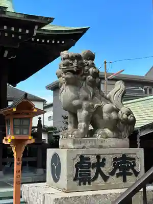 杉山神社（和田町）の狛犬