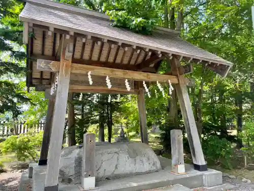 和寒神社の手水舎