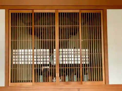 諏訪仮宮の{uncategorized: "未分類", other: "その他", undefined: "問題あり", building: "その他建物", grave: "お墓", sacred_gate: "鳥居", guardian: "狛犬", statue: "像", buddha: "仏像", history: "歴史", nature: "自然", garden: "庭園", animal: "動物", pagoda: "塔", temizu: "手水舎", mountain_gate: "山門・神門", sanctuary: "本殿・本堂", subordinate: "末社・摂社", art: "芸術", scenery: "景色", jizo: "地蔵", ema: "絵馬", goshuin: "御朱印", omikuji: "おみくじ", items: "授与品その他", amulet: "お守り", goshuincho: "御朱印帳", eats: "食事", festival: "お祭り", votive_dance: "神楽", shichigosan: "七五三参", wedding: "結婚式", experience: "体験その他", initially: "初詣", around: "周辺", anti_infection: "感染症対策"}