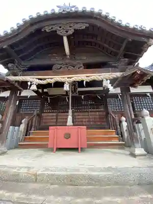 八幡神社の本殿・本堂