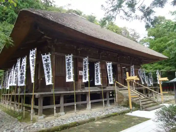 杉本寺の本殿・本堂
