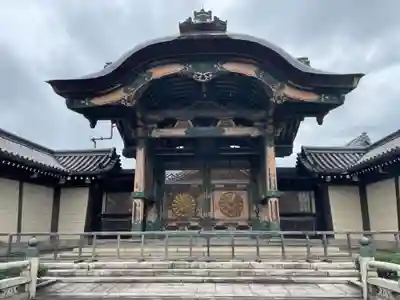 東本願寺(真宗本廟)の山門・神門