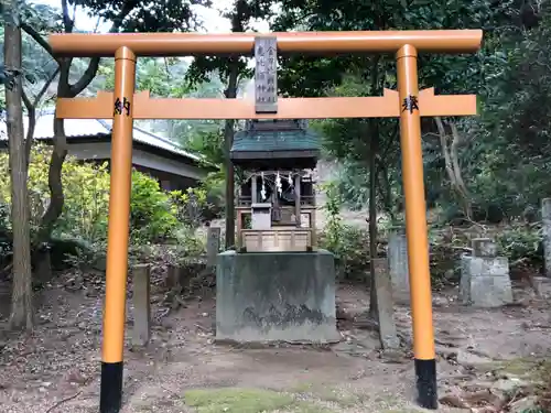 宇佐八幡神社の末社