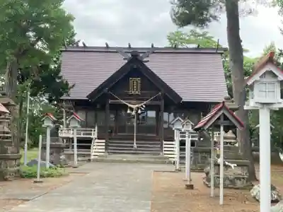 納内神社の本殿・本堂