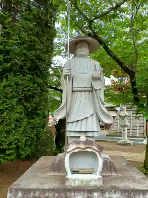 慶龍寺の{uncategorized: "未分類", other: "その他", undefined: "問題あり", building: "その他建物", grave: "お墓", sacred_gate: "鳥居", guardian: "狛犬", statue: "像", buddha: "仏像", history: "歴史", nature: "自然", garden: "庭園", animal: "動物", pagoda: "塔", temizu: "手水舎", mountain_gate: "山門・神門", sanctuary: "本殿・本堂", subordinate: "末社・摂社", art: "芸術", scenery: "景色", jizo: "地蔵", ema: "絵馬", goshuin: "御朱印", omikuji: "おみくじ", items: "授与品その他", amulet: "お守り", goshuincho: "御朱印帳", eats: "食事", festival: "お祭り", votive_dance: "神楽", shichigosan: "七五三参", wedding: "結婚式", experience: "体験その他", initially: "初詣", around: "周辺", anti_infection: "感染症対策"}