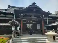泉岳寺の{uncategorized: "未分類", other: "その他", undefined: "問題あり", building: "その他建物", grave: "お墓", sacred_gate: "鳥居", guardian: "狛犬", statue: "像", buddha: "仏像", history: "歴史", nature: "自然", garden: "庭園", animal: "動物", pagoda: "塔", temizu: "手水舎", mountain_gate: "山門・神門", sanctuary: "本殿・本堂", subordinate: "末社・摂社", art: "芸術", scenery: "景色", jizo: "地蔵", ema: "絵馬", goshuin: "御朱印", omikuji: "おみくじ", items: "授与品その他", amulet: "お守り", goshuincho: "御朱印帳", eats: "食事", festival: "お祭り", votive_dance: "神楽", shichigosan: "七五三参", wedding: "結婚式", experience: "体験その他", initially: "初詣", around: "周辺", anti_infection: "感染症対策"}