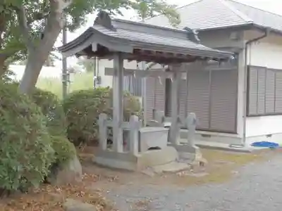 子聖神社の手水舎