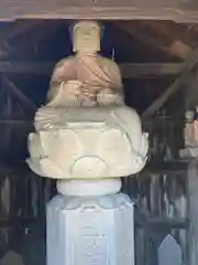 岳林寺の仏像