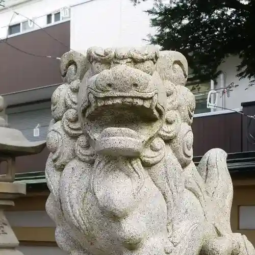 綾瀬神社の狛犬