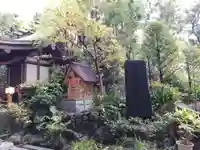雉子神社の庭園