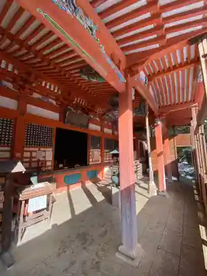 藥王院温泉寺の本殿・本堂