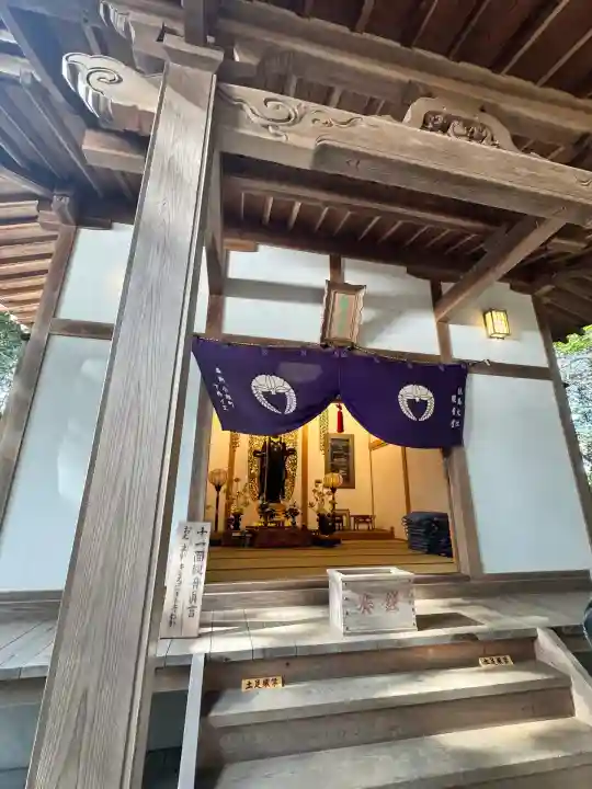 往馬坐伊古麻都比古神社(奈良県)