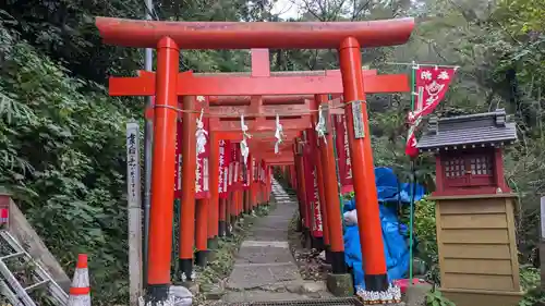 佐助稲荷神社の鳥居