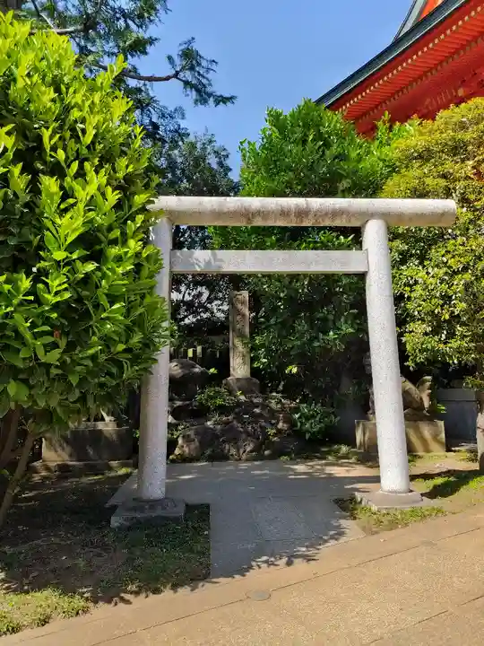穴八幡宮(東京都)